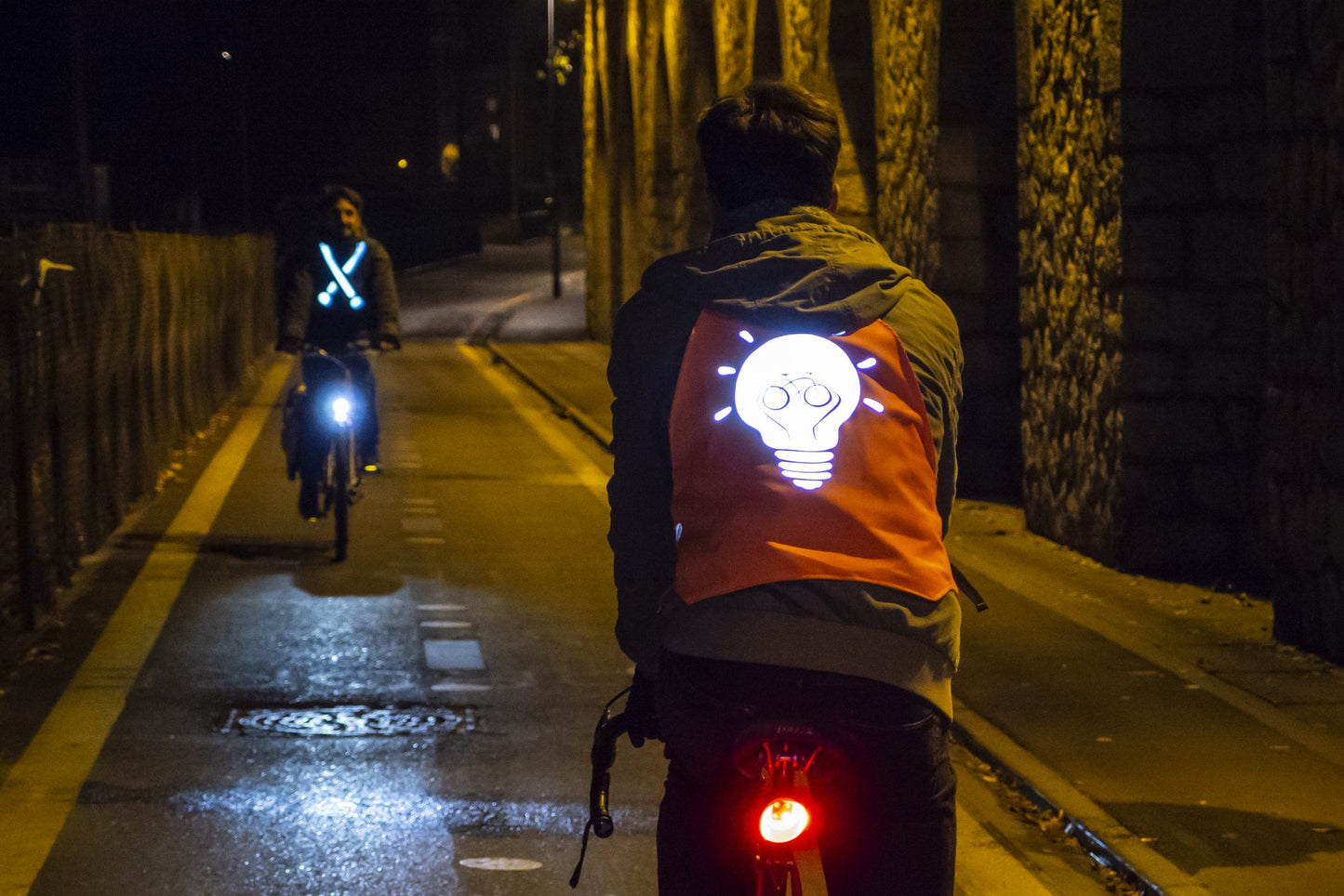 Gilet fluo réversible - Ampoule & Tirez-vous des bouchons